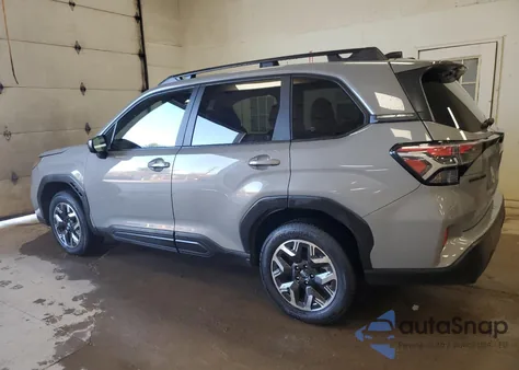 2025 Subaru Forester Premium z USA, uszkodzony, nr VIN JF2SLDBC9SH565979